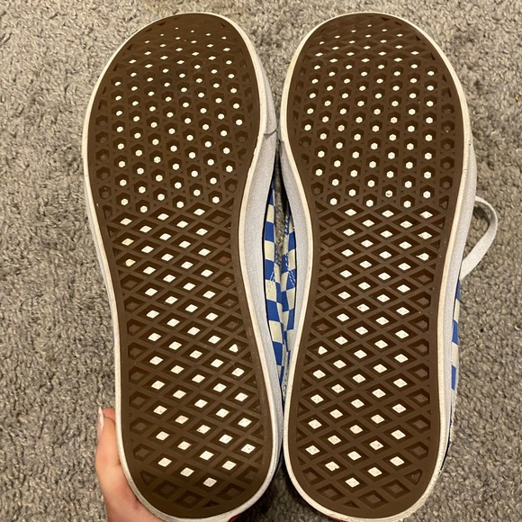 Men’s Vans - Picture 4 of 4